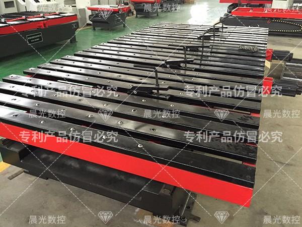 怎樣避免數(shù)控送料機(jī)操作的失誤？